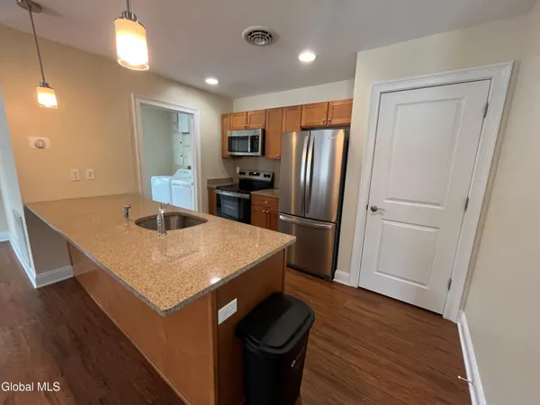 $3,354 | 60 Weibel Avenue, Unit 5BW204, Saratoga Springs, NY 12866