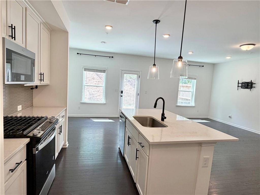 716 Vallin Street Cumming, GA 30041 - Photo 7 of 24