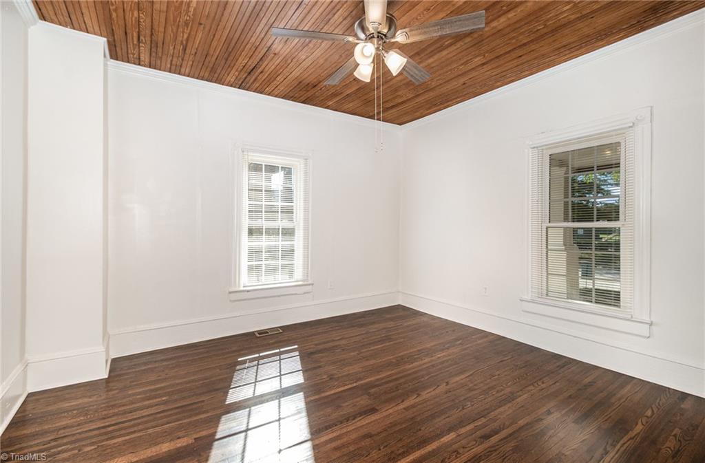 310 West Ray Avenue High Point, NC 27262 - Photo 19 of 28 Gallery Image 19