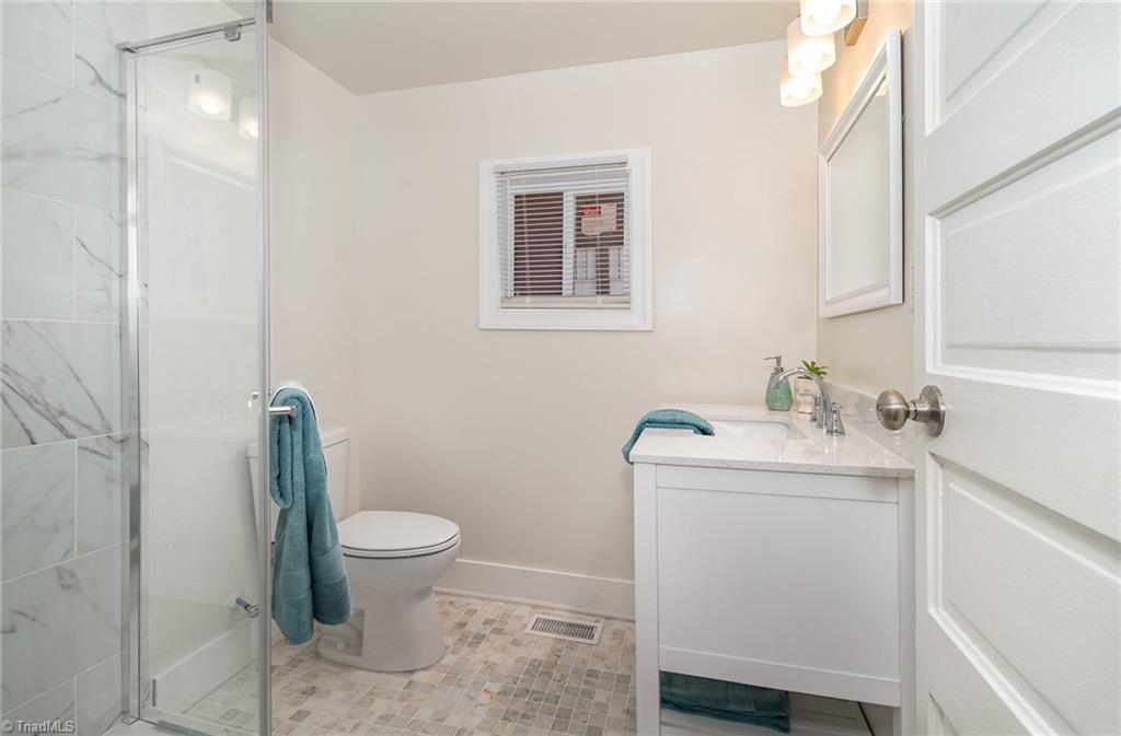 310 West Ray Avenue High Point, NC 27262 - Photo 21 of 28 Main Level Full Bathroom fully renovated!