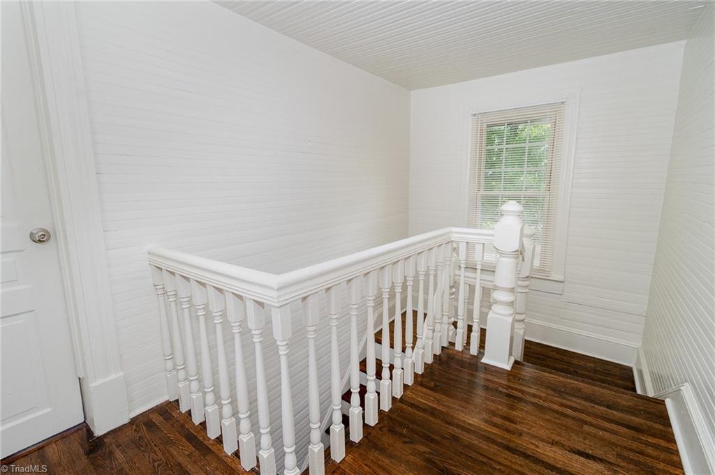 310 West Ray Avenue High Point, NC 27262 - Photo 23 of 28 Upstairs Hallway