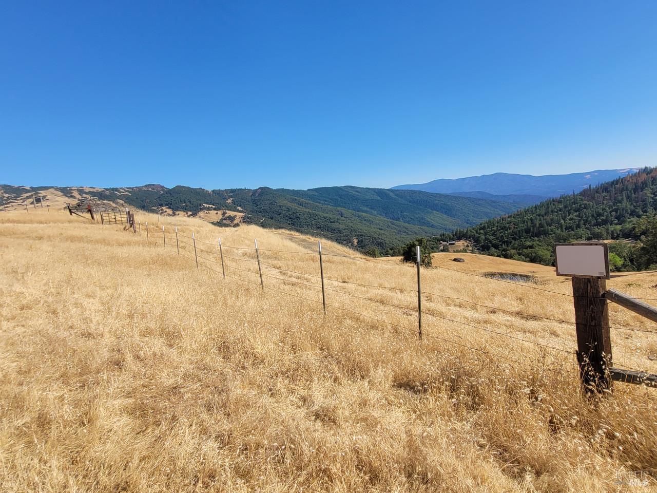 47601 Bentley Ridge Road Covelo, CA 95428 - Photo 20 of 30