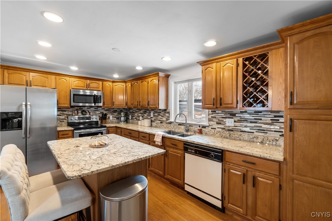 109 Cole Road De Witt, NY 13057 - Photo 10 of 25