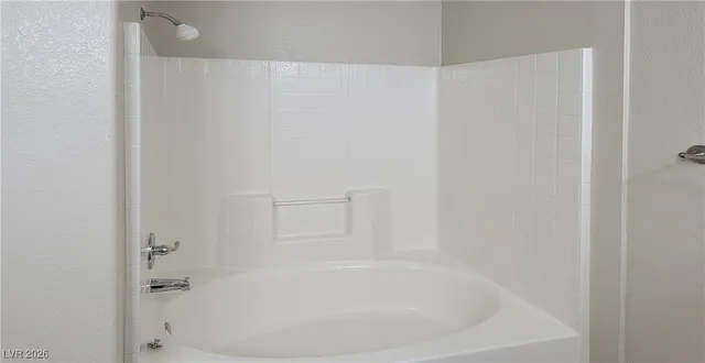 $1,800 | 830 Carnegie Street, Unit 1821, Henderson, NV 89052