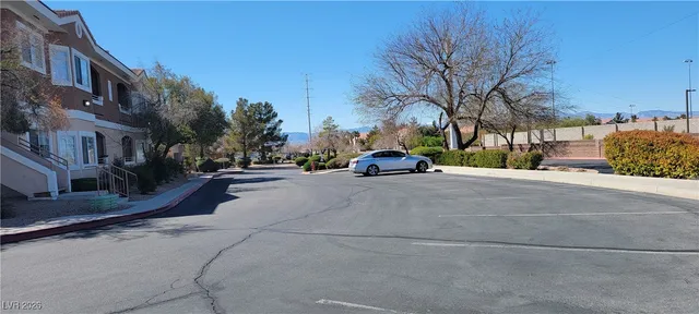 $1,800 | 830 Carnegie Street, Unit 1821, Henderson, NV 89052