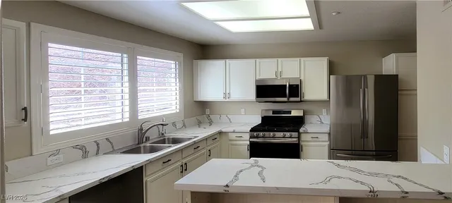 $1,800 | 830 Carnegie Street, Unit 1821, Henderson, NV 89052