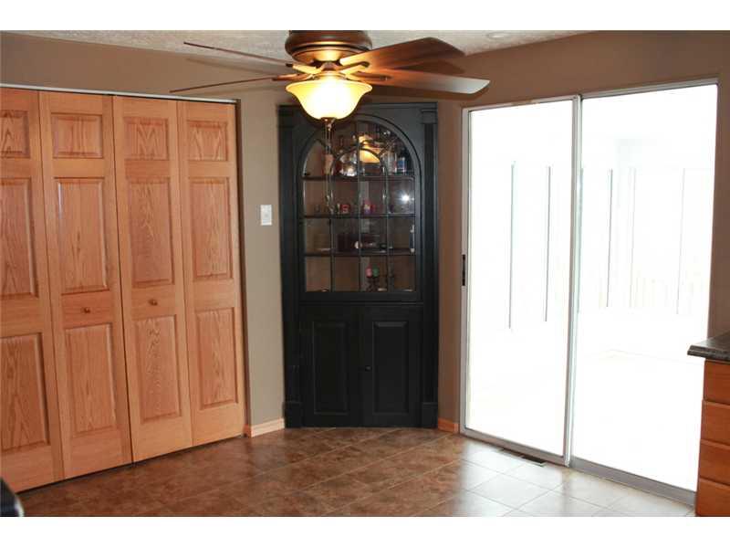 204 Park Road Aliquippa, PA 15001 - Photo 4 of 9 Dining Room.