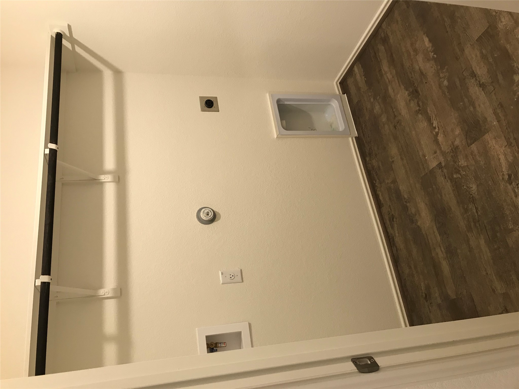 1200 Nokota Bend Georgetown, TX 78626 - Photo 12 of 39 a view of a small space