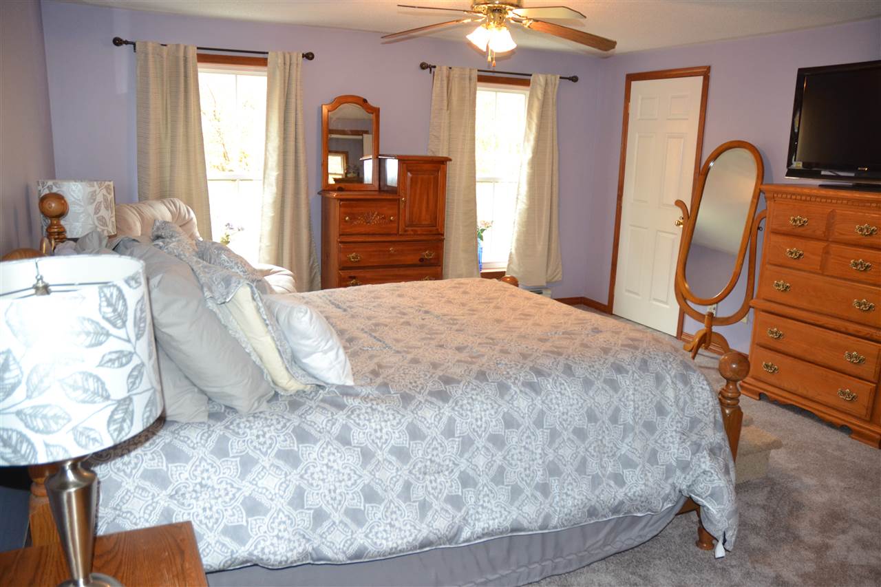 12 North Shore Road New Durham, NH 03855 - Photo 19 of 27