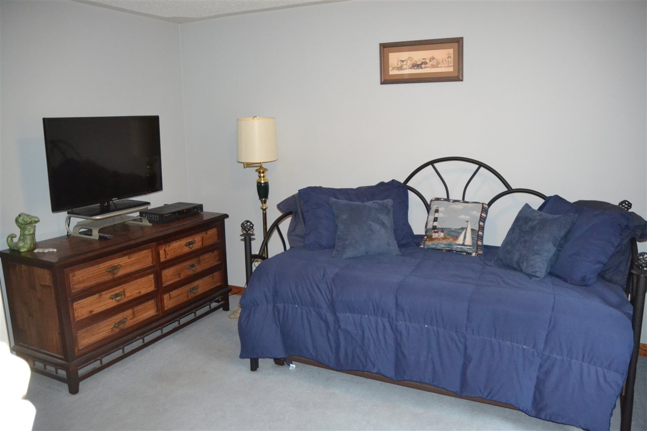 12 North Shore Road New Durham, NH 03855 - Photo 24 of 27