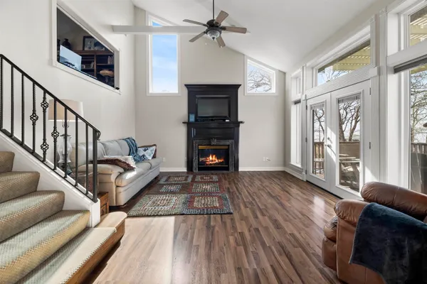 a view of a building entrance