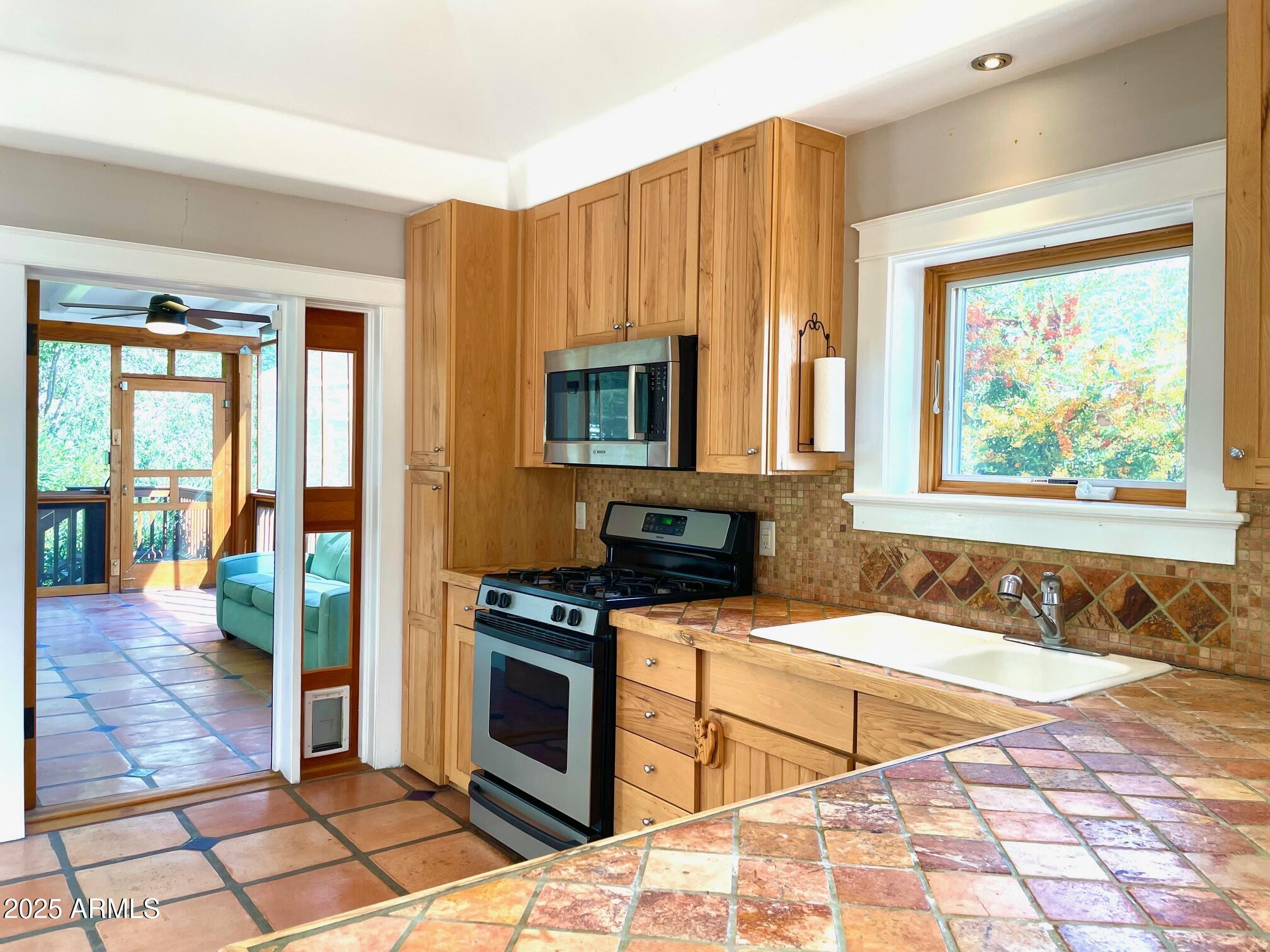 11 Spring Canyon Road Bisbee, AZ 85603 - Photo 23 of 48 19