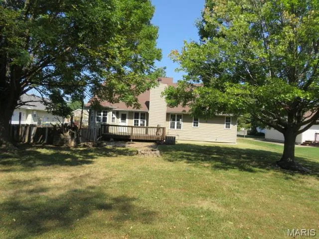 $244,900 | 71 Mimosa Drive, Granite City, IL 62040