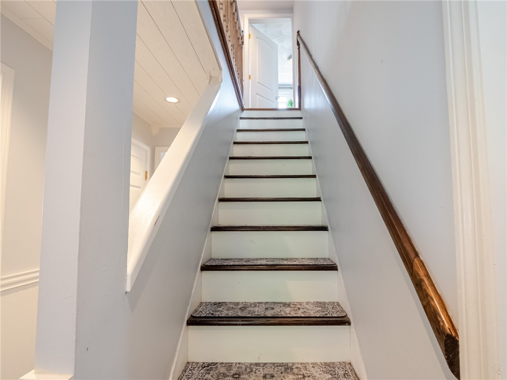 117 Sand Pond Road Warwick, RI 02888 - Photo 21 of 34