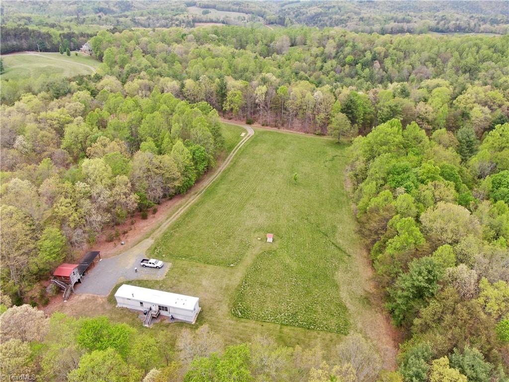 228 Red Maple Lane Claudville, VA 24076 - Photo 2 of 32