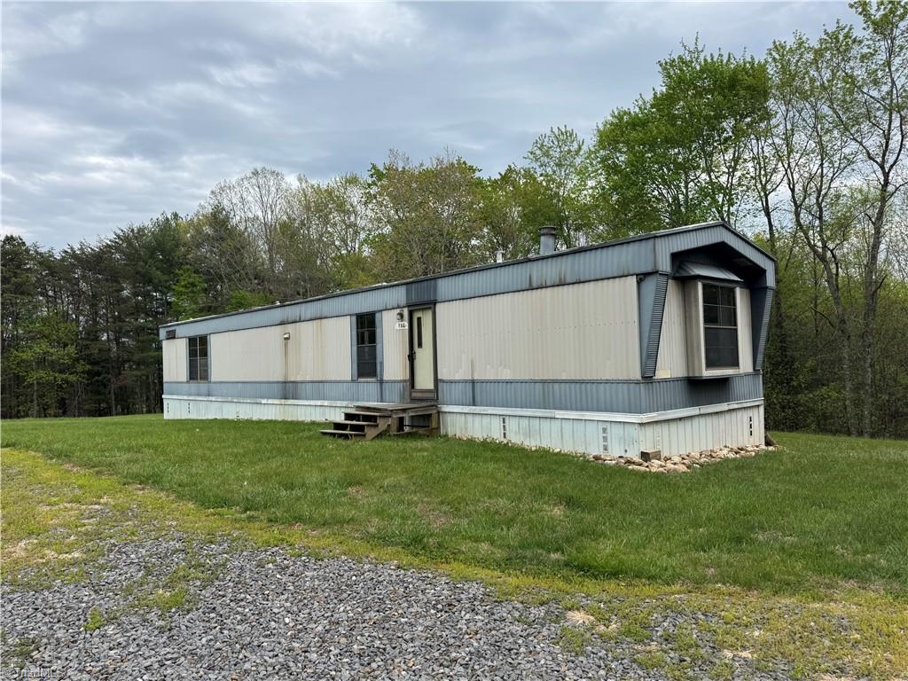 228 Red Maple Lane Claudville, VA 24076 - Photo 9 of 32