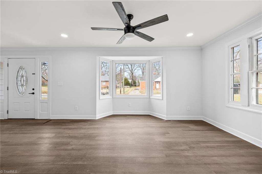 415 Spring Street Thomasville, NC 27360 - Photo 6 of 32