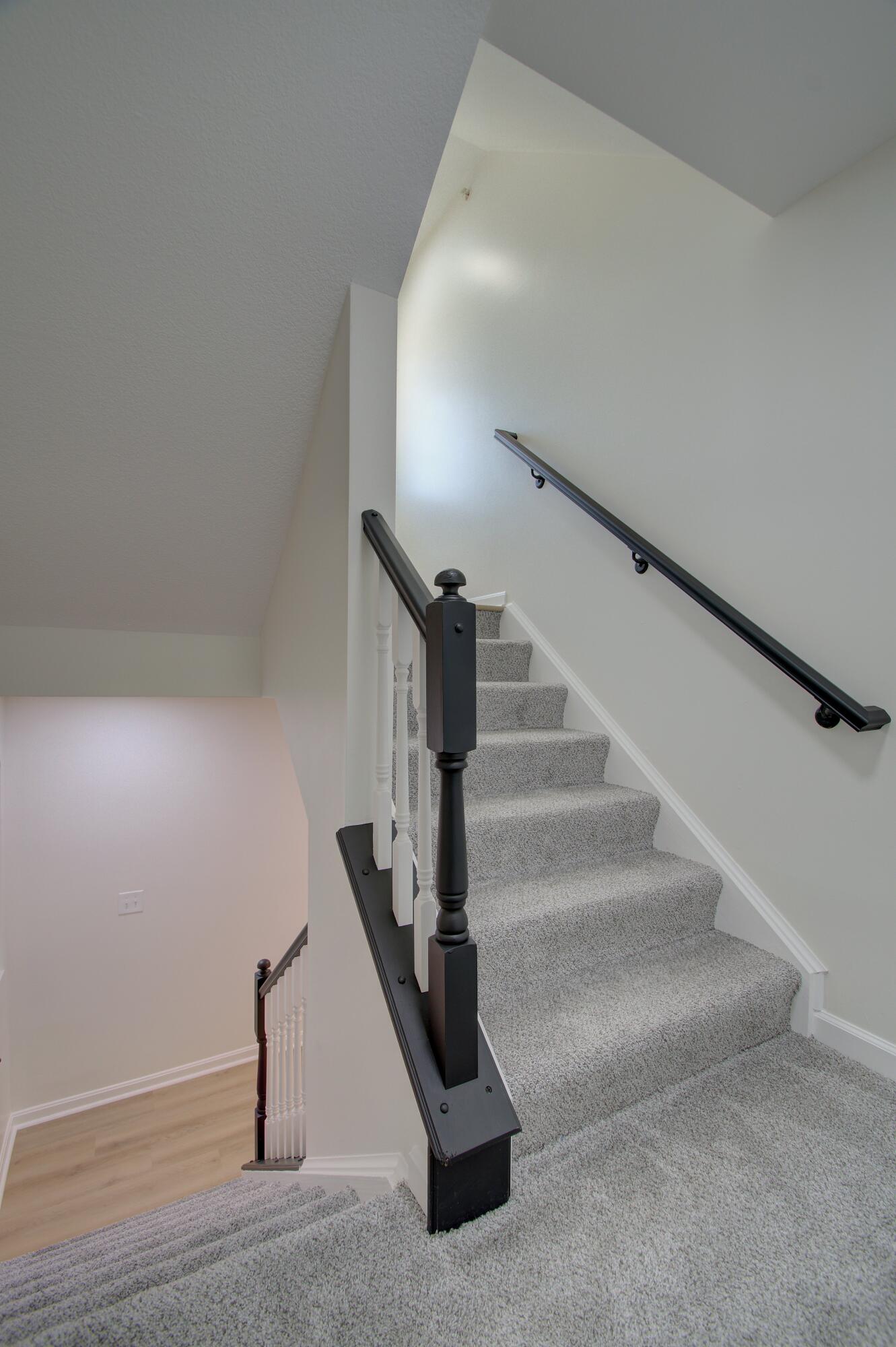 6033 Boulder View Cold Spring, KY 41076 - Photo 3 of 30 Gallery Image 3