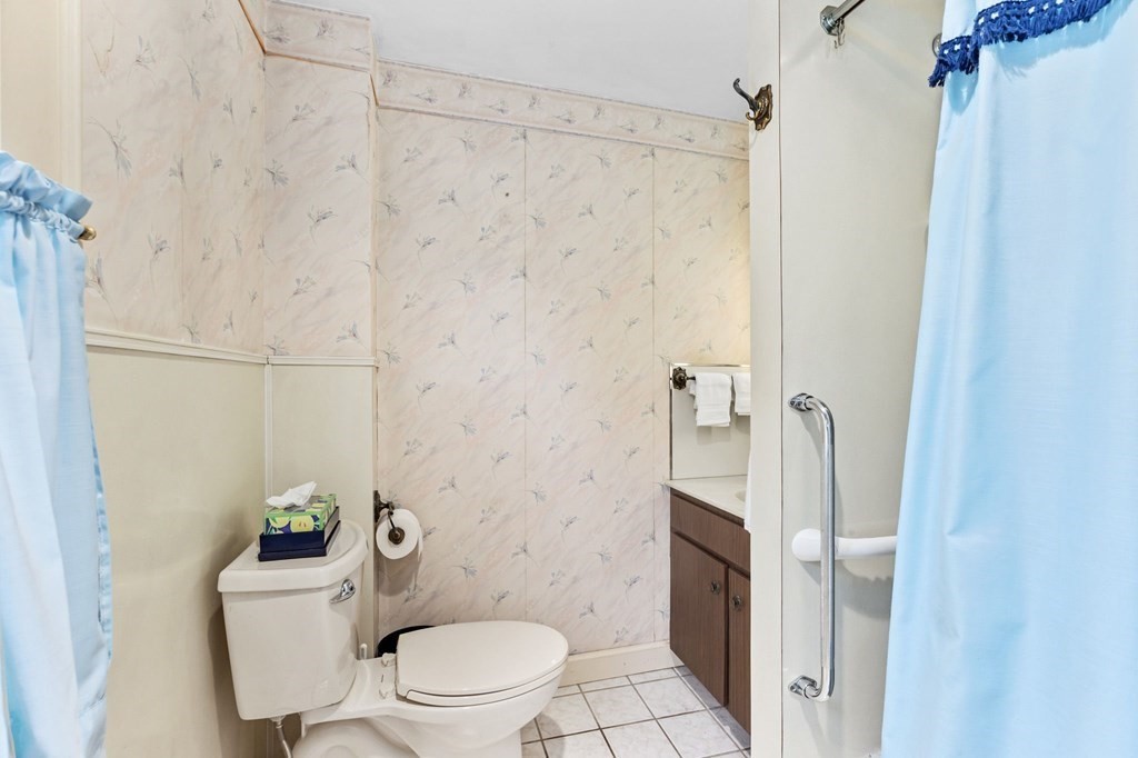 40 Hawthorn Road Braintree, MA 02184 - Photo 18 of 37 Gallery Image 18