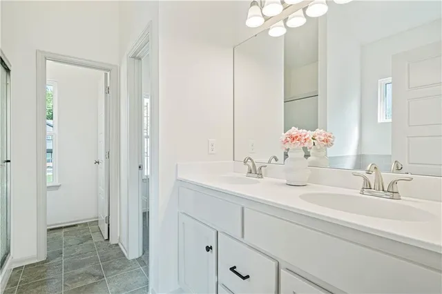 $444,900 | 988 Poplar Lane, Liberty, MO 64068