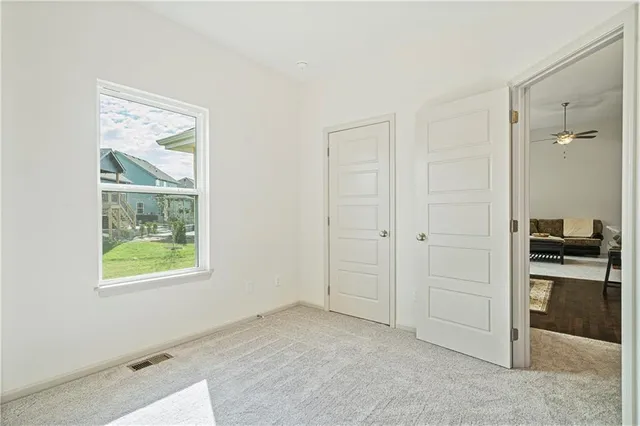 $444,900 | 988 Poplar Lane, Liberty, MO 64068