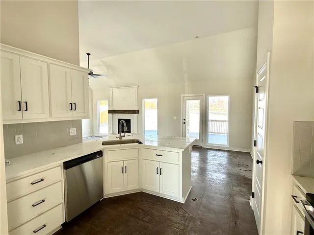 $444,900 | 988 Poplar Lane, Liberty, MO 64068