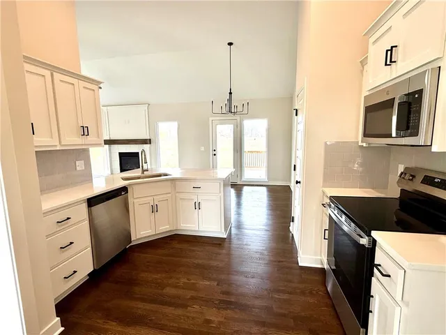 $444,900 | 988 Poplar Lane, Liberty, MO 64068