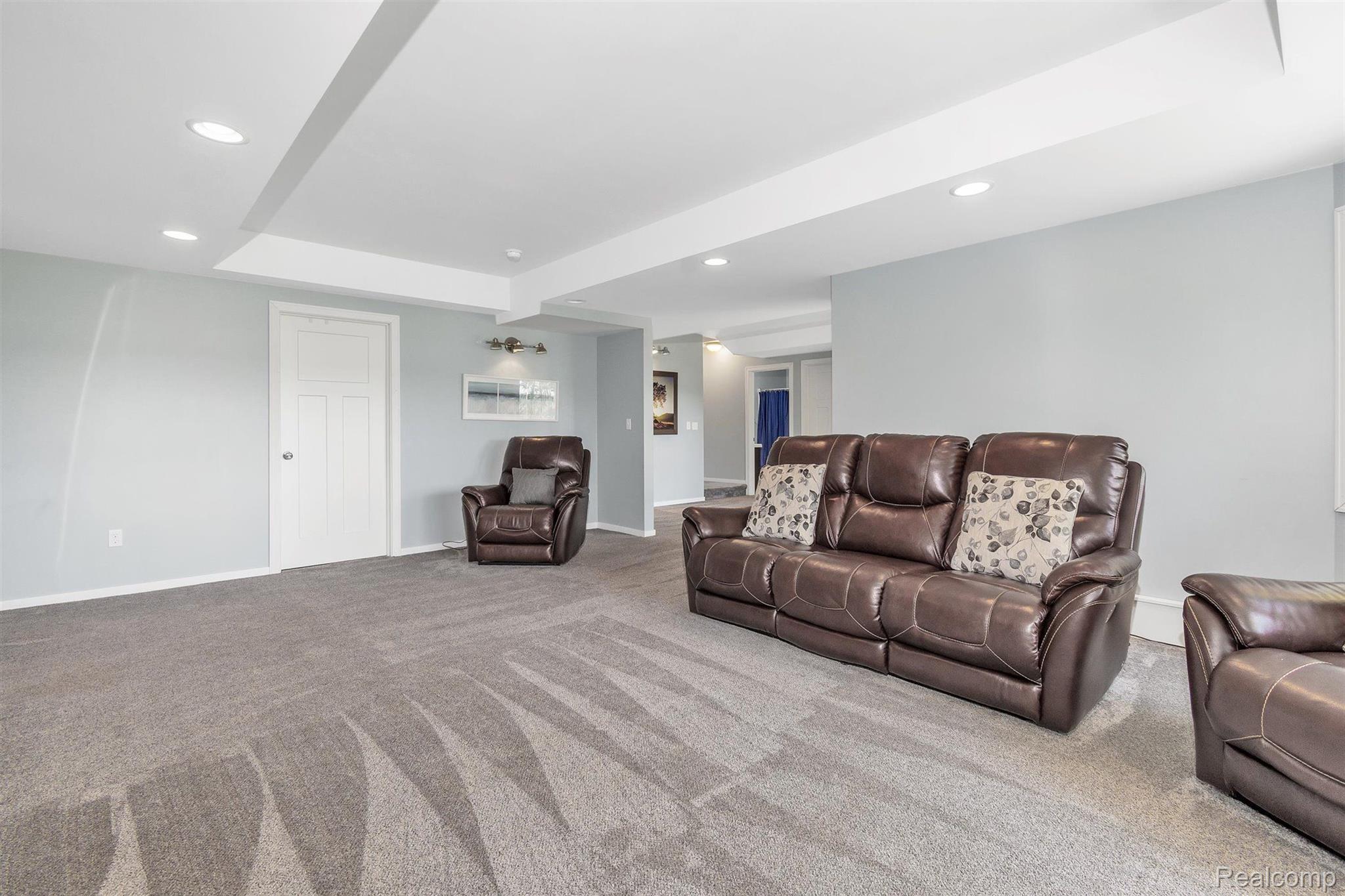 3271 Lakeshore Road Manistee, MI 49660 - Photo 17 of 51 Gallery Image 17