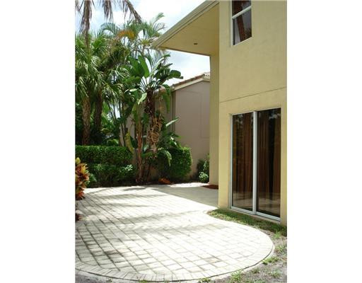 6470 Northwest 42nd Way Boca Raton, FL 33496 - Photo 22 of 24 Patio/Deck