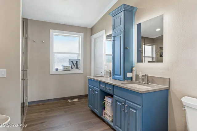 $535,000 | 530 Follow Through Drive, Yakima, WA 98901