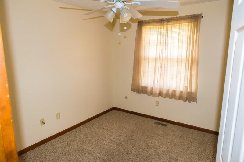 2787 Willow Road Springfield, OH 45502 - Photo 18 of 23