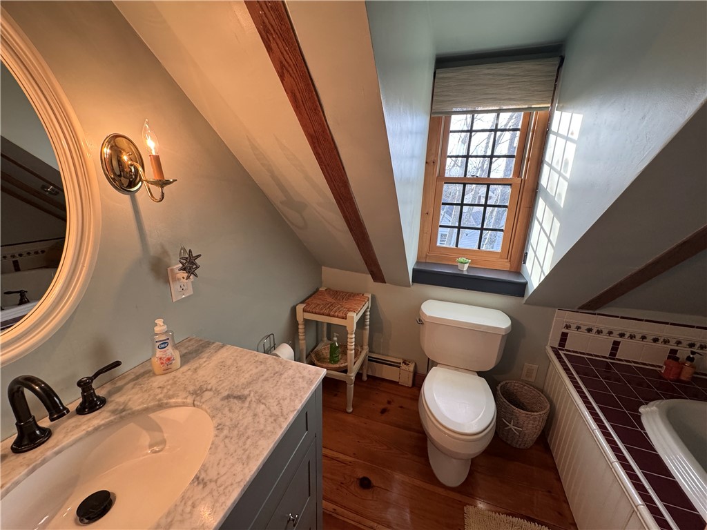 9 Thames Street Newport, RI 02840 - Photo 25 of 30