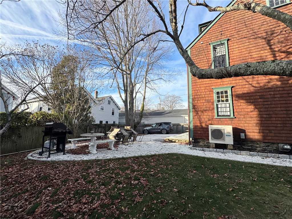 9 Thames Street Newport, RI 02840 - Photo 5 of 30