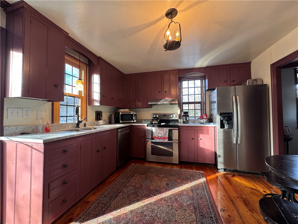 9 Thames Street Newport, RI 02840 - Photo 6 of 30