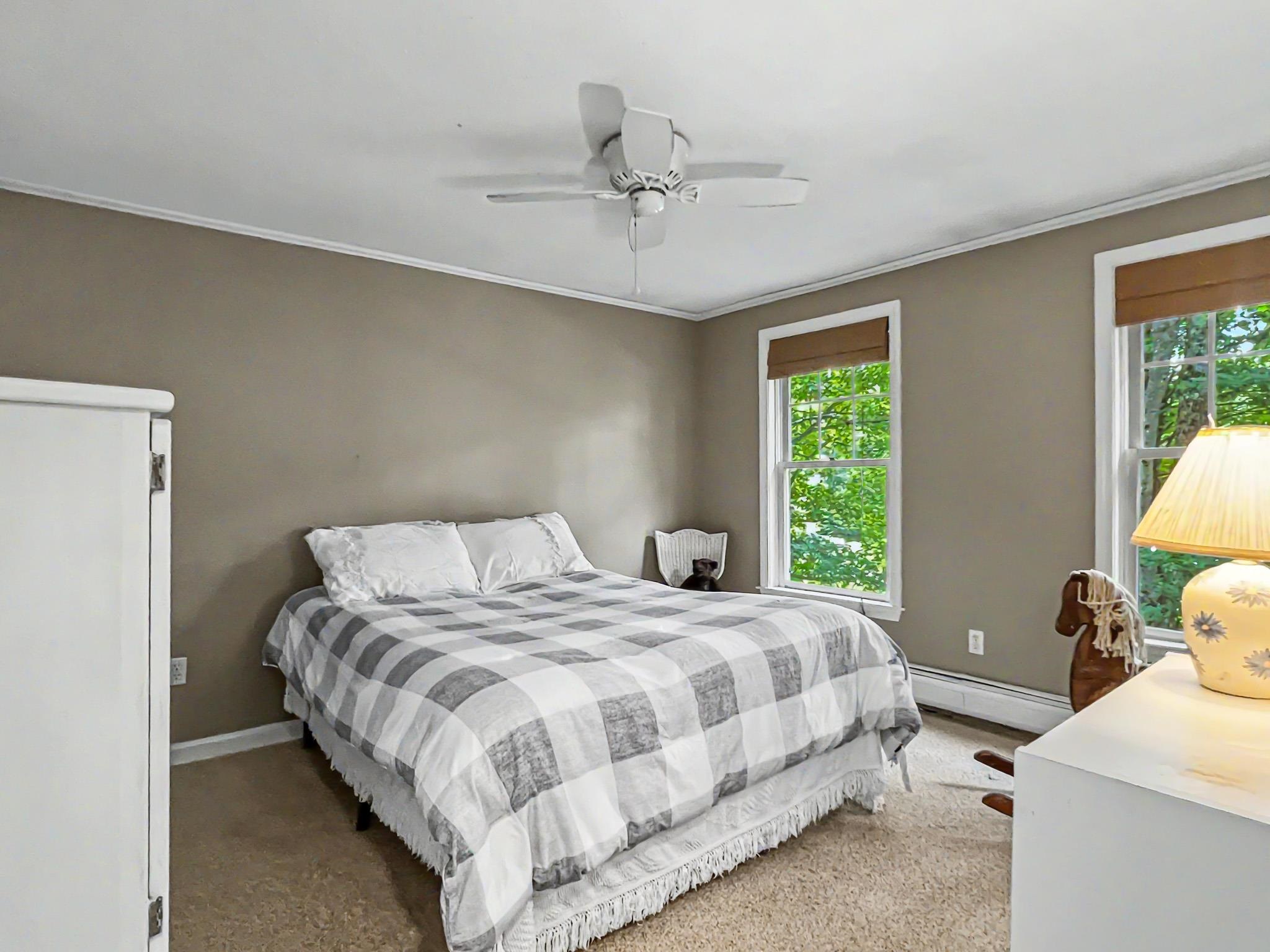 33 Oriole Road Windham, NH 03087 - Photo 23 of 46 Gallery Image 23