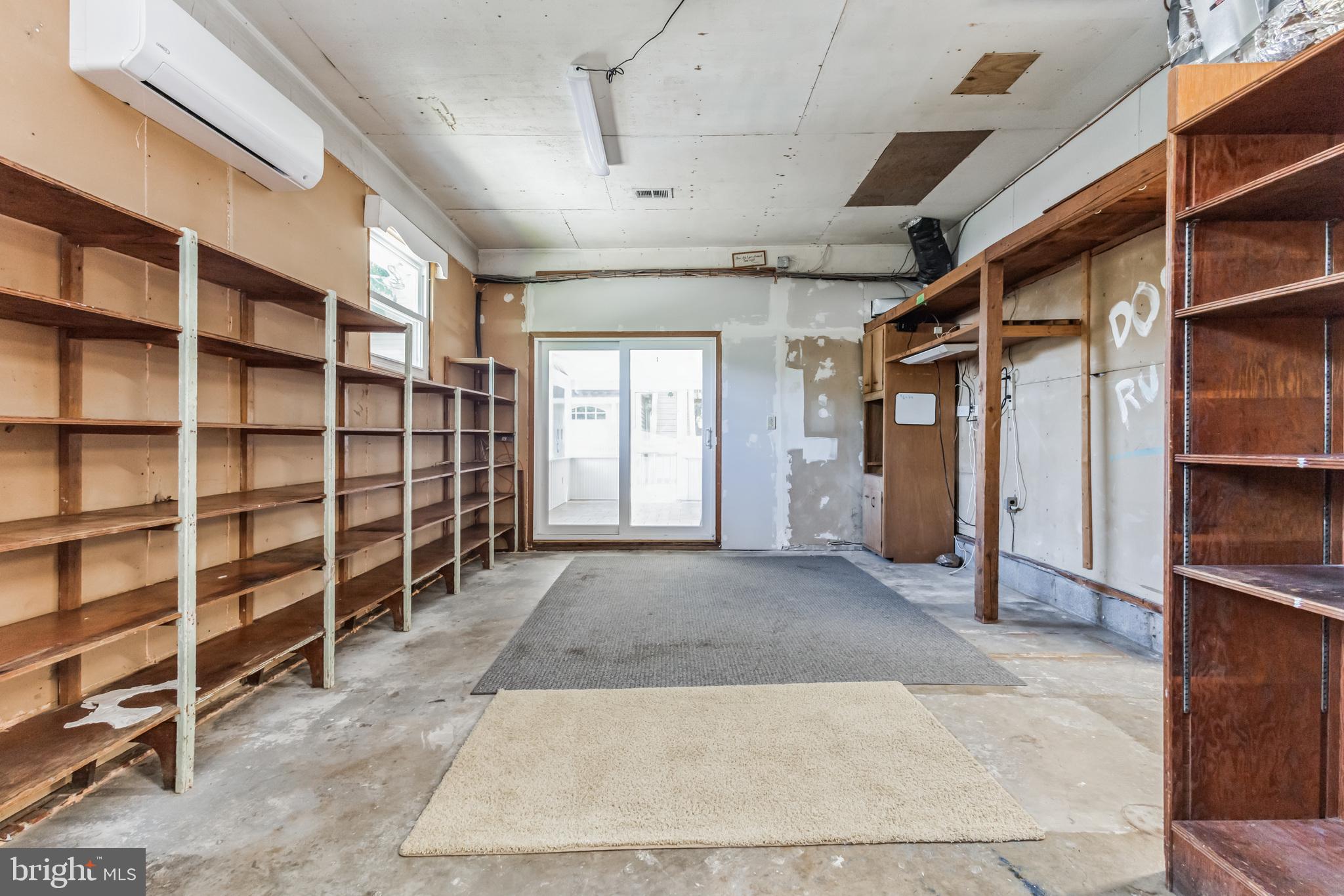 11407 Norris Drive Silver Spring, MD 20902 - Photo 17 of 37 Huge work shop on main level off addition