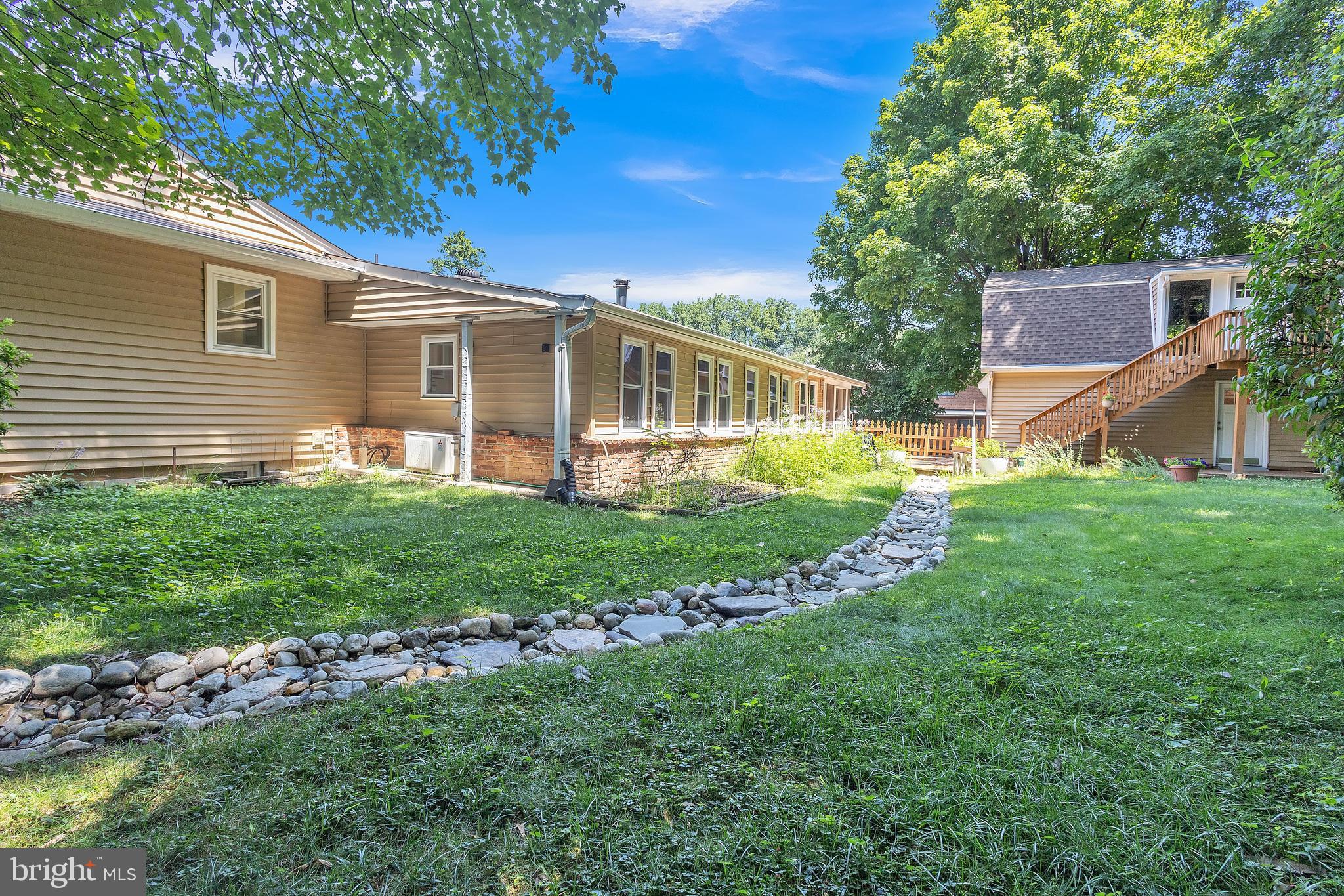 11407 Norris Drive Silver Spring, MD 20902 - Photo 28 of 37 Beautiful backyard