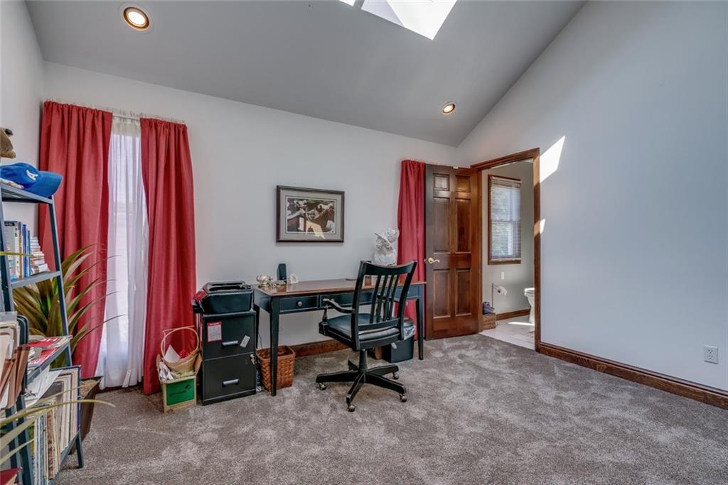 133 Field Club Circle McKees Rocks, PA 15136 - Photo 17 of 25