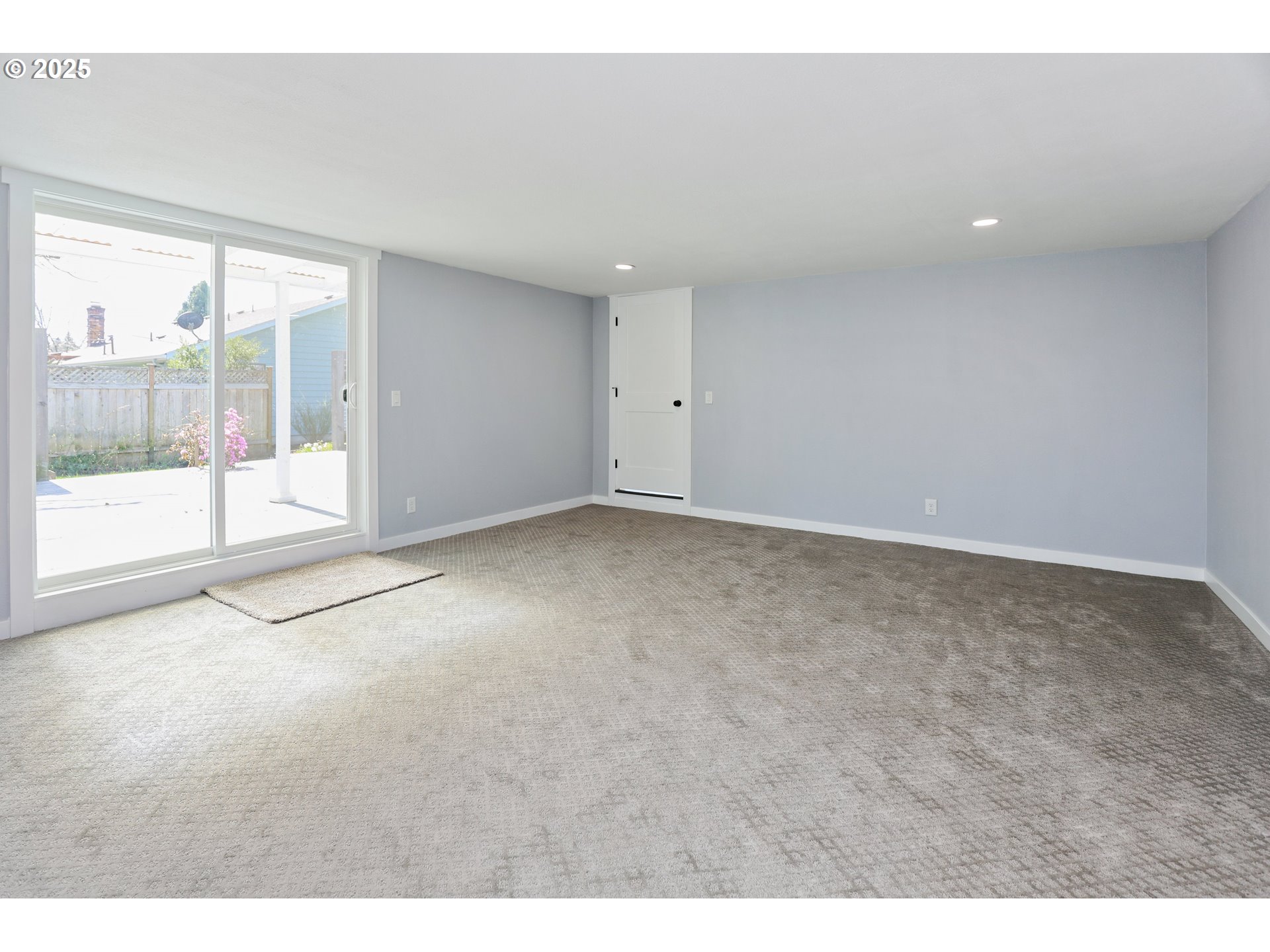 2425 Hayden Bridge Road Springfield, OR 97477 - Photo 29 of 44 Bonus Room