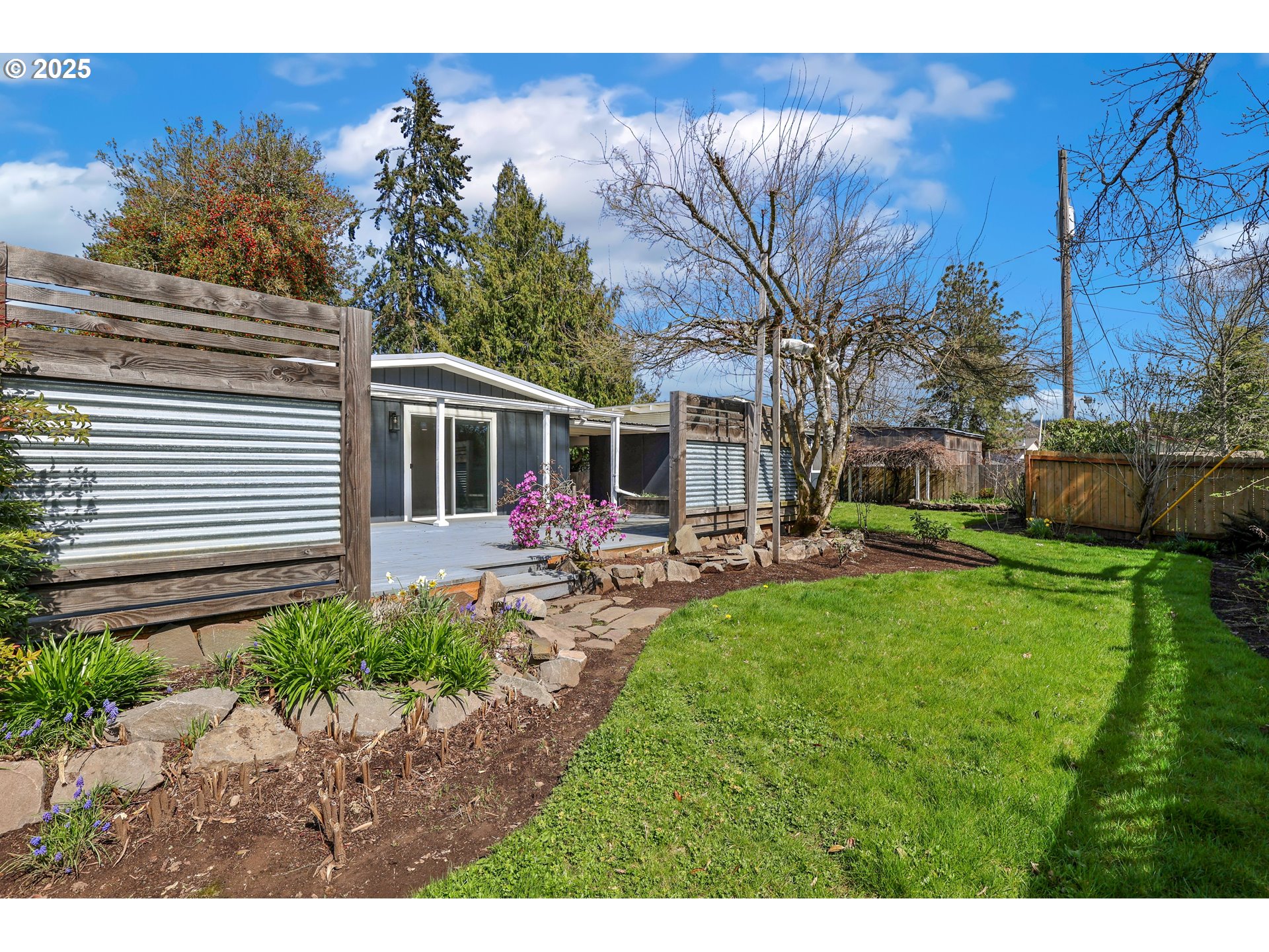 2425 Hayden Bridge Road Springfield, OR 97477 - Photo 43 of 44