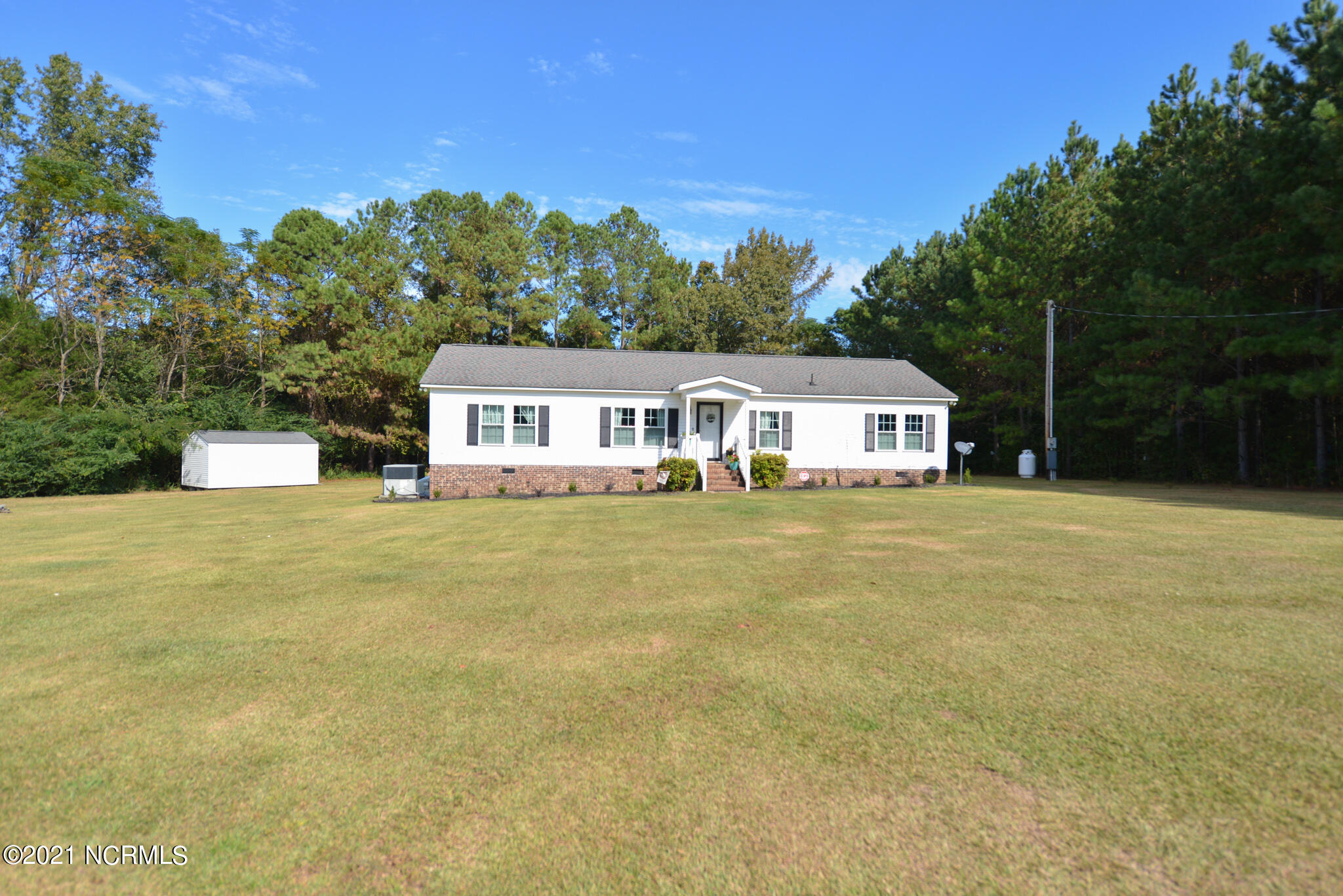 7657 High Road Sims, NC 27880 - Photo 2 of 43 002