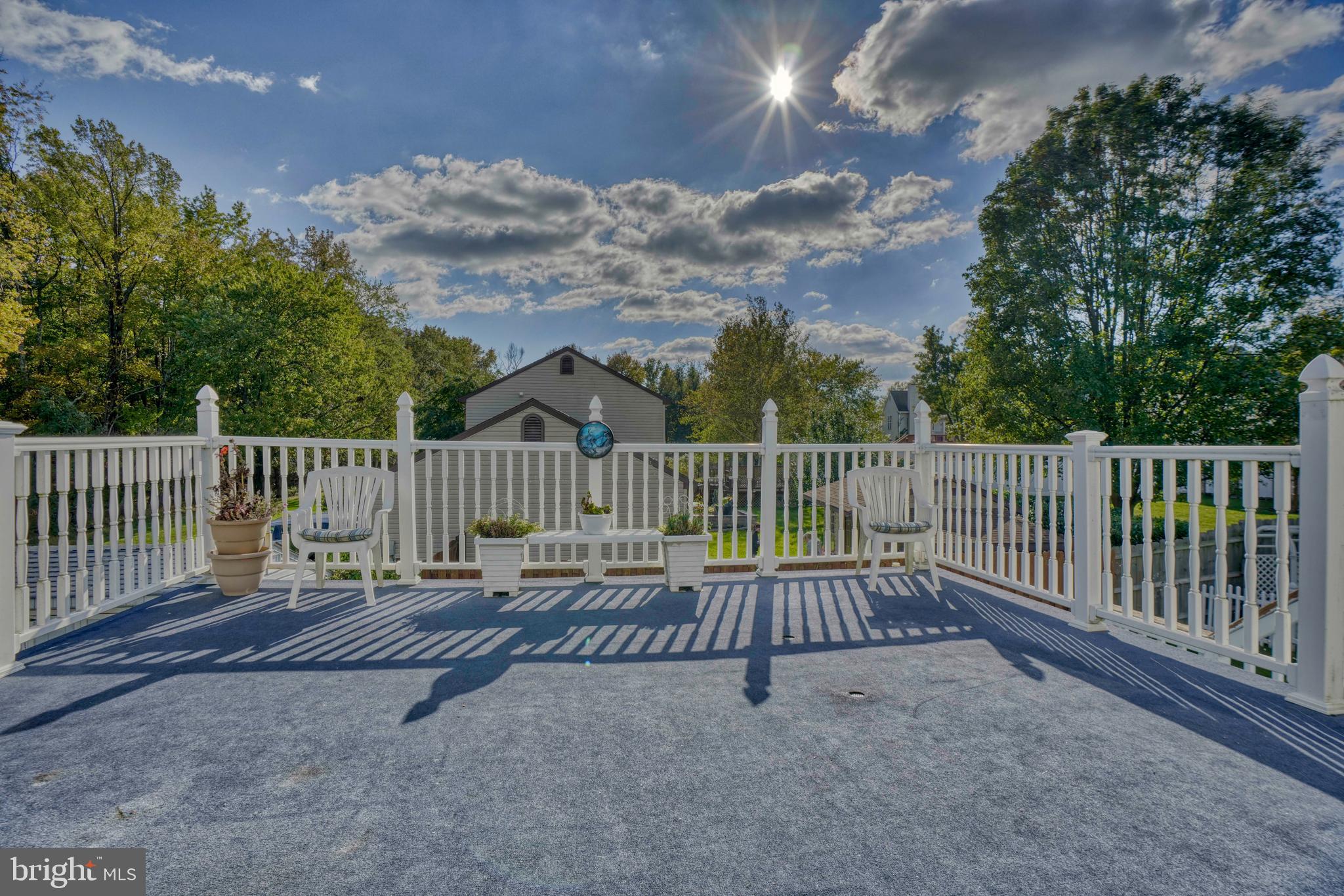 7203 Oliver Beach Road Baltimore, MD 21220 - Photo 11 of 50 Outdoor carpeting on large deck