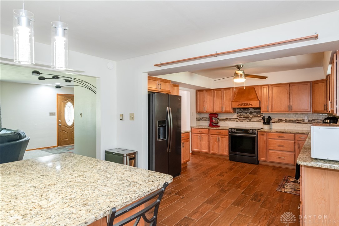 4877 Bath Road Dayton, OH 45424 - Photo 3 of 55 Gallery Image 3