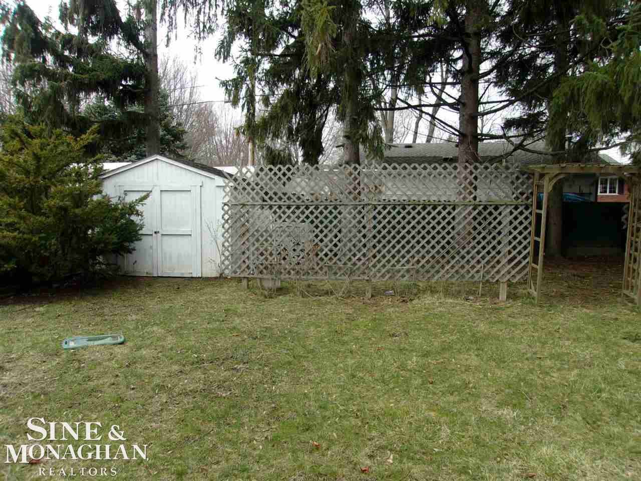 5540 North River Road East China, MI 48054 - Photo 6 of 33