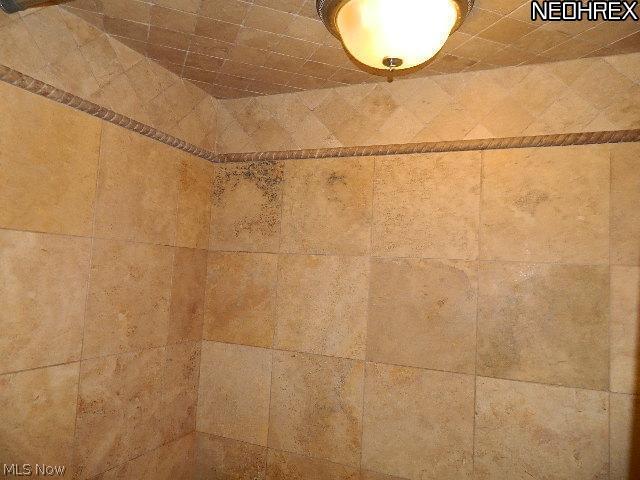 5696 Shawnee Road Cleveland, OH 44124 - Photo 21 of 25