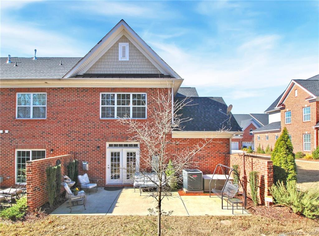 911 Ospre Lane Fort Mill, SC 29708 - Photo 41 of 45 a front view of a house with a yard