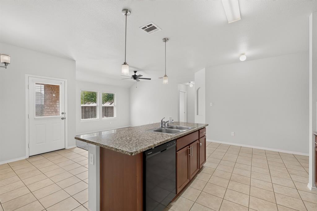 2425 Willard Way Forney, TX 75126 - Photo 19 of 39