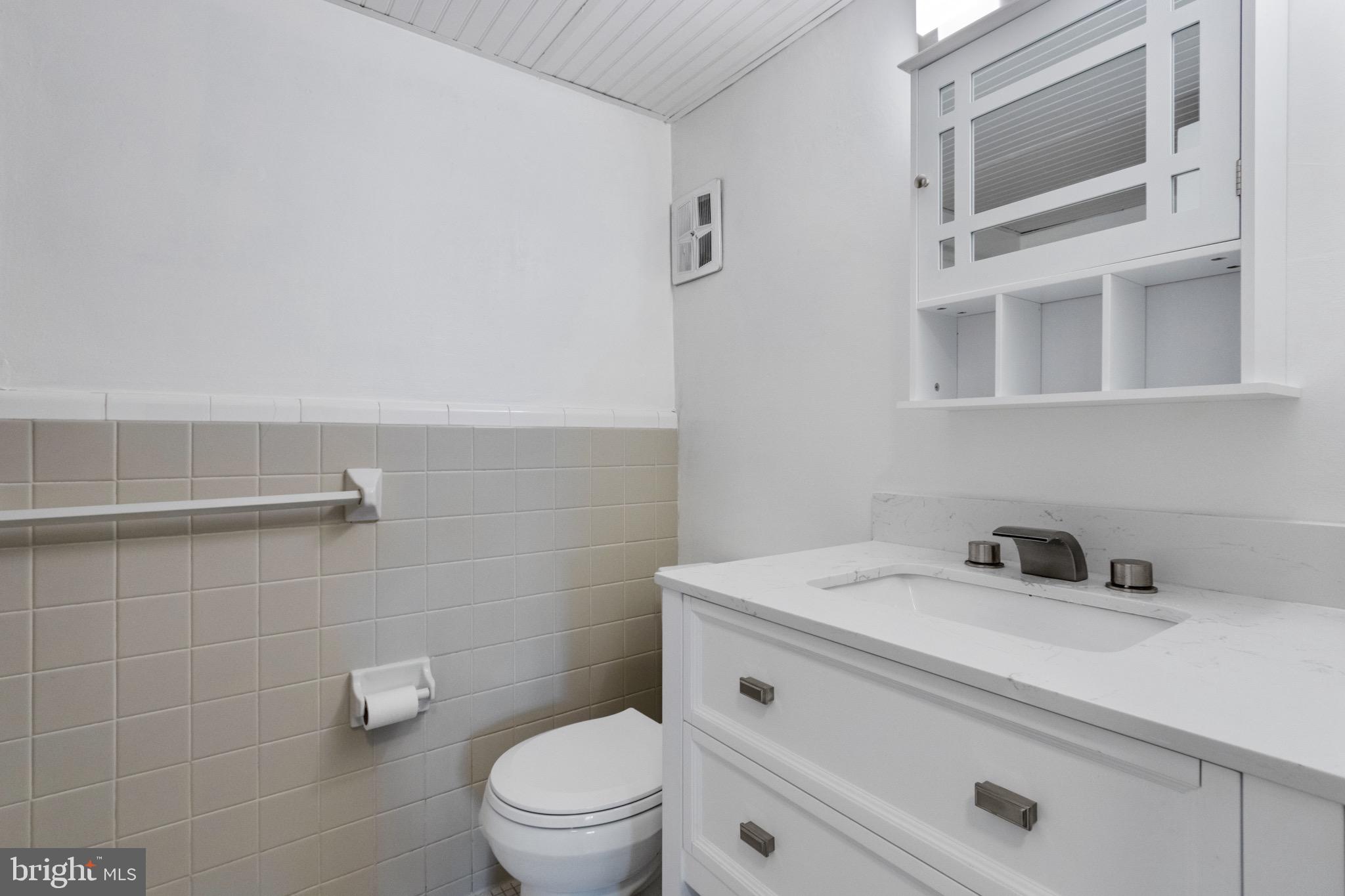 105 Glenn Road, Unit 2 Ardmore, PA 19003 - Photo 11 of 24