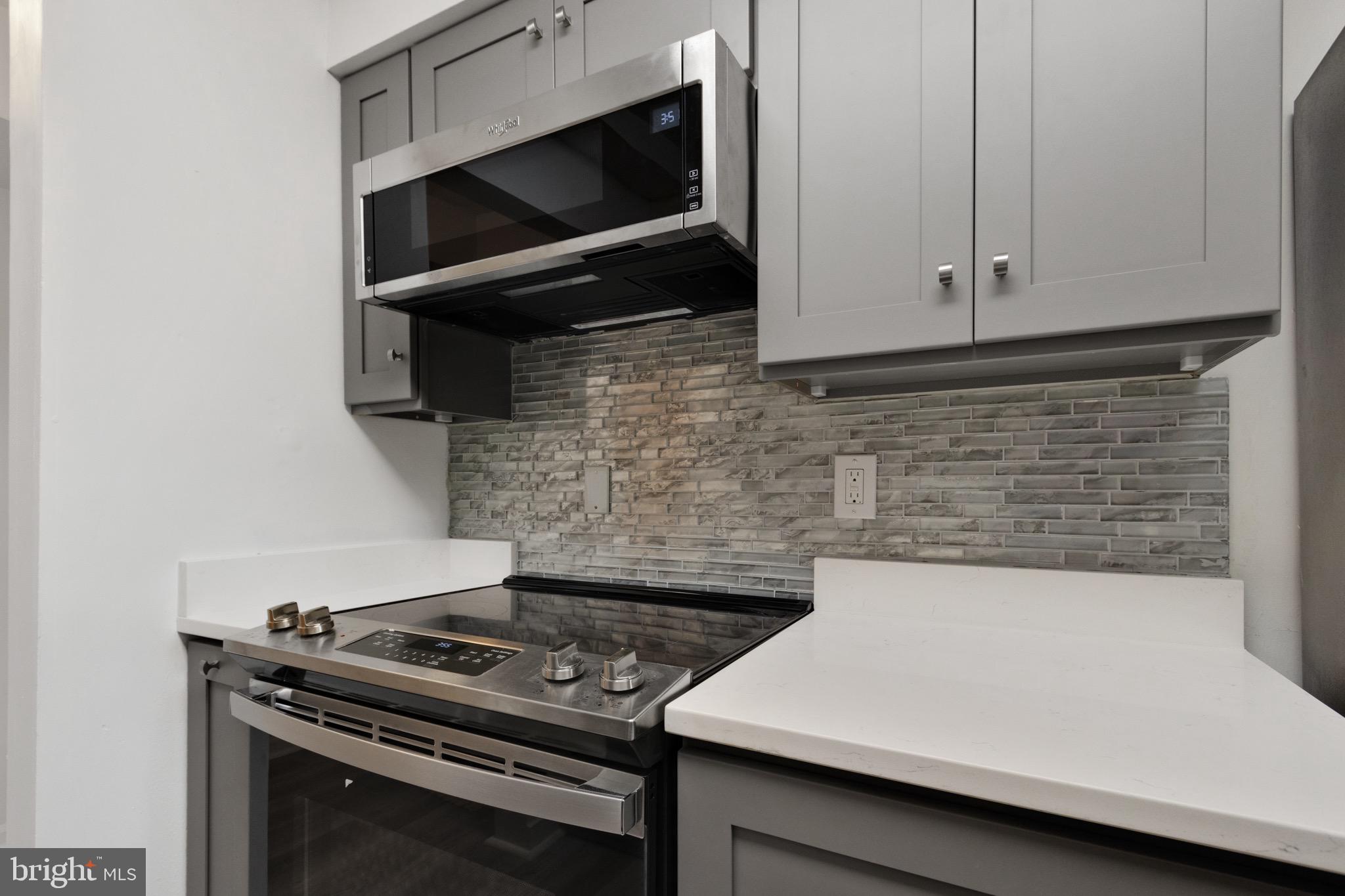 105 Glenn Road, Unit 2 Ardmore, PA 19003 - Photo 4 of 24