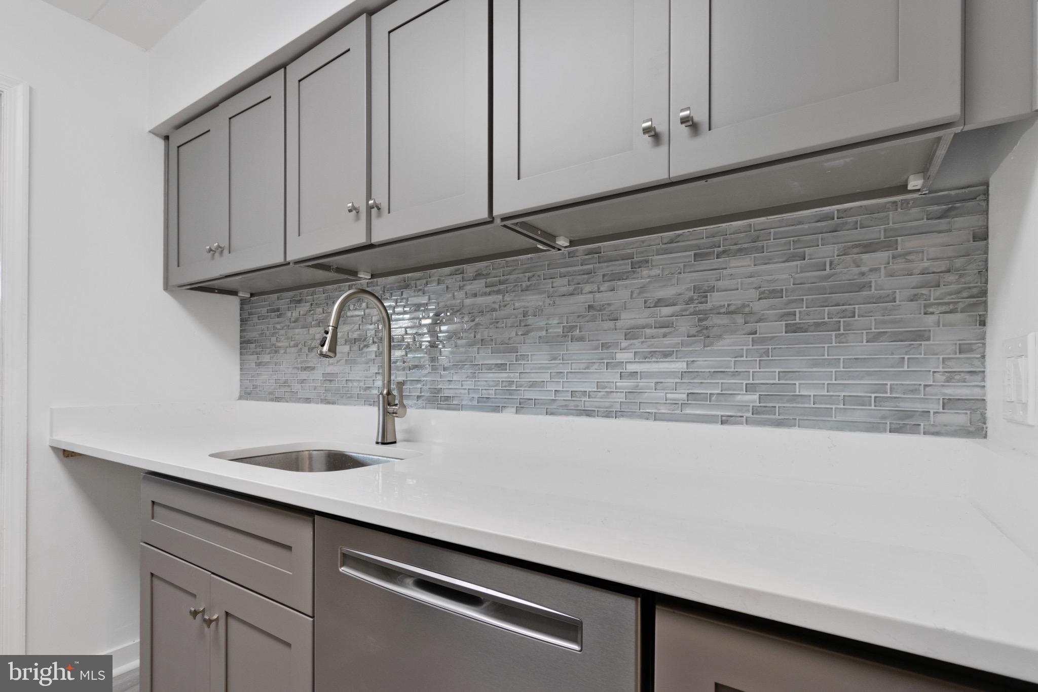 105 Glenn Road, Unit 2 Ardmore, PA 19003 - Photo 5 of 24